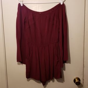 Burgundy off the shoulder longsleeve romper